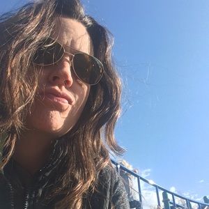 Meet your Posher, Lori